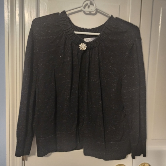 Timeless Sparkle Jennifer Lopez Shrug wuth Button accent. Like New. XL.‎ - Picture 1 of 9